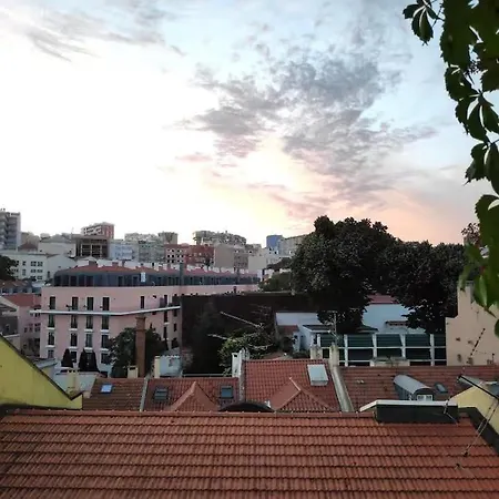 Private Terrace & View At Principe Real 아파트 *