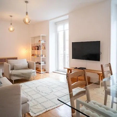 Private Terrace & View At Principe Real Lisboa